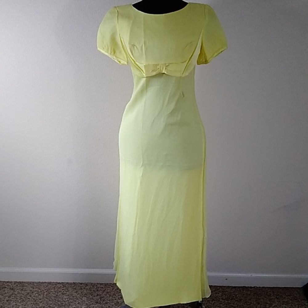 Vintage 60s Handmade ILGWU Women Silk Size SM Needs To Profesional Cleaning